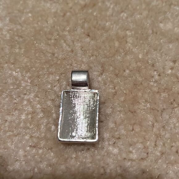 Silver & black pendant with matching pierced earrings. - Picture 5 of 5